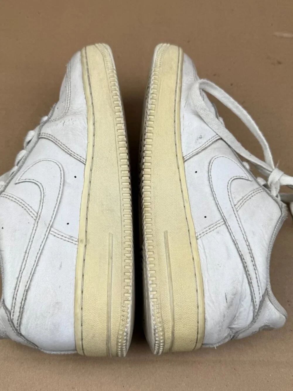 Nike Air Force 1 Youth Size 6.5Y White Sneakers DAMAGE STAIN Needs Cleaning